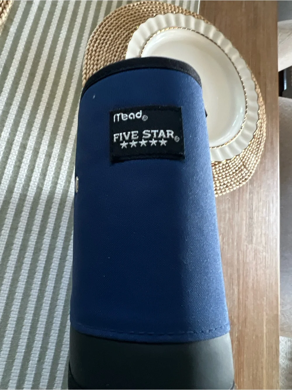 Five Star Zipper Binder Trapper